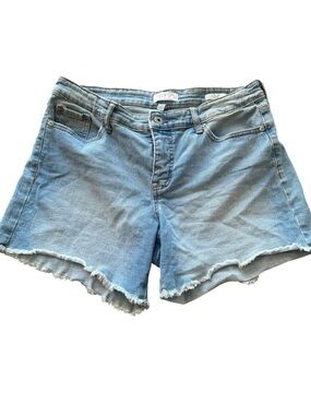 Sofia Vergara Distressed Denim Shorts Size 8 Mid Rise Raw Hem Frayed Cutoff